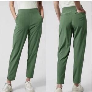 Athleta Brooklyn Ankle Pant Vineyard Green Pants Women’s Size 4 Travel Casual